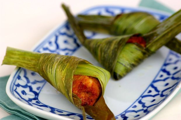Deep-Fried Minced Seafood in Pandan Leaf