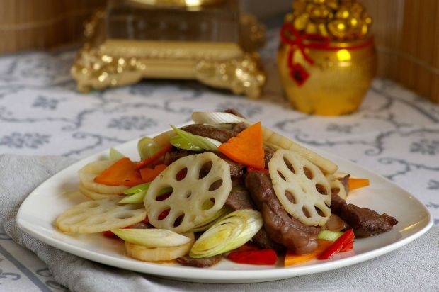 Beef with Lotus Root for Prosperity
