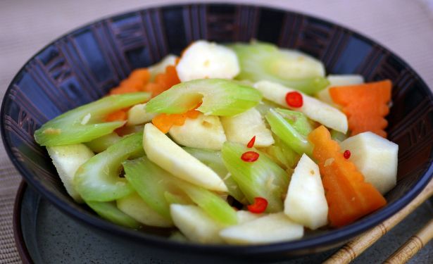 Healthy Stir-fried Celery