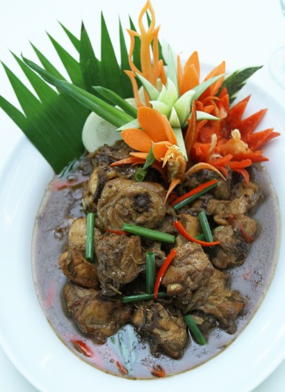The Nyonya Pongteh Chicken is a mild dish compared to the other Nyonya dishes served.
