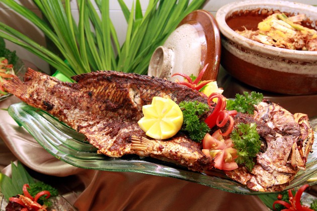 Grilled fish at the carving station, the Red Snapper with Lemon Kasturi.