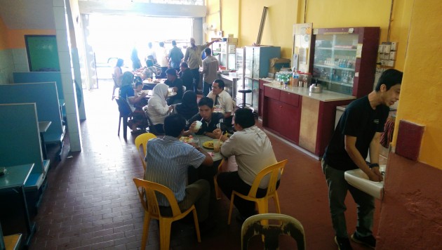 Customers enjoying their lunch at Nasi Lemak Royale.