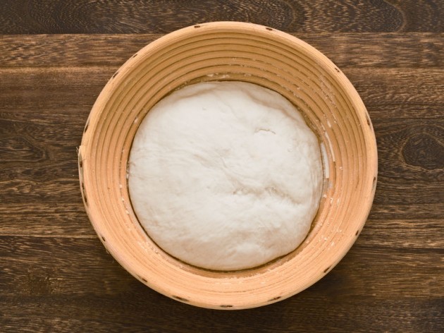  It is important that the dough is placed in a warm place with humidity of about 85% for proofing.