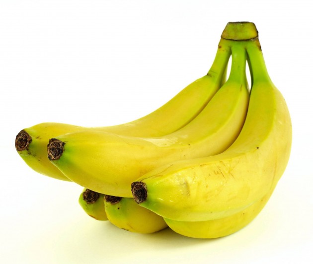 Generic : Fresh ripe bunch of delicious bananas, banana, fruit, nutrition
