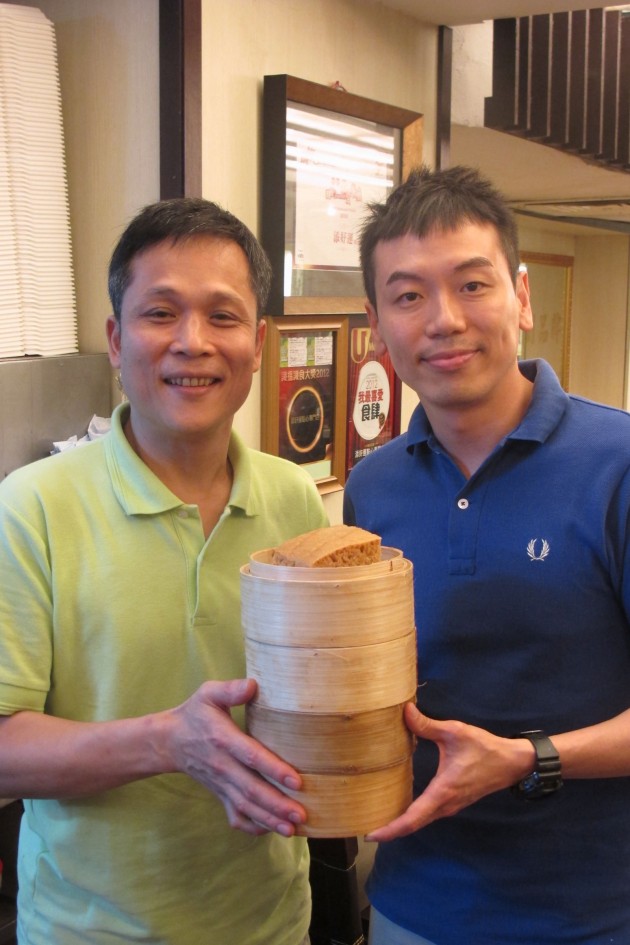 Hong Kong chef Mak Kwai Pui (left) who owns the one star Michelin restaurant Tim Ho Wan.