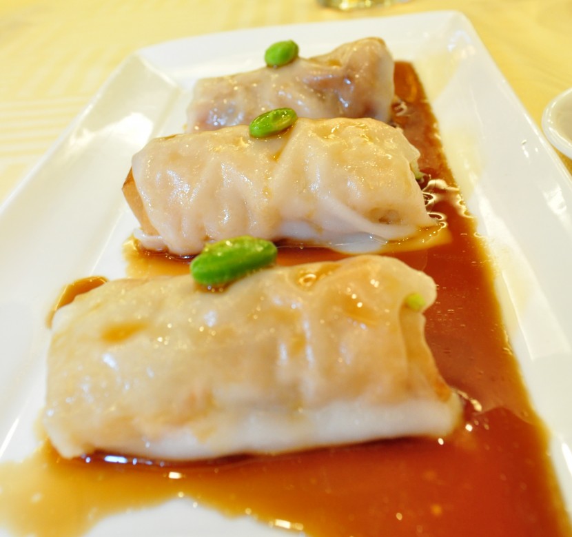 Just like popiah: Chuai Heng’s Soft Rice Eel Roll.