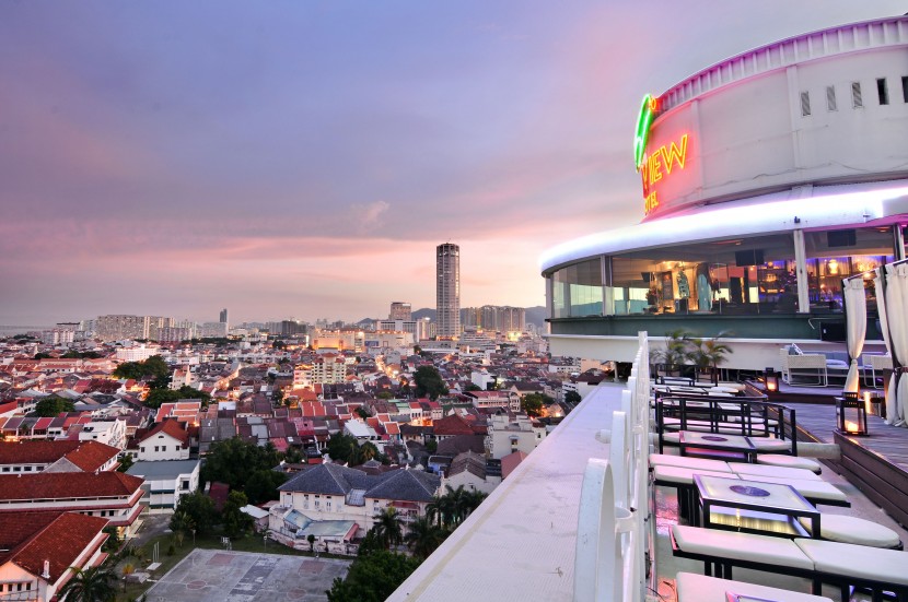 Awesome: Enjoy breathtaking views of George Town from the Three Sixty Revolving Restaurant and Rooftop Bar atop Bayview Hotel Georgetown.
