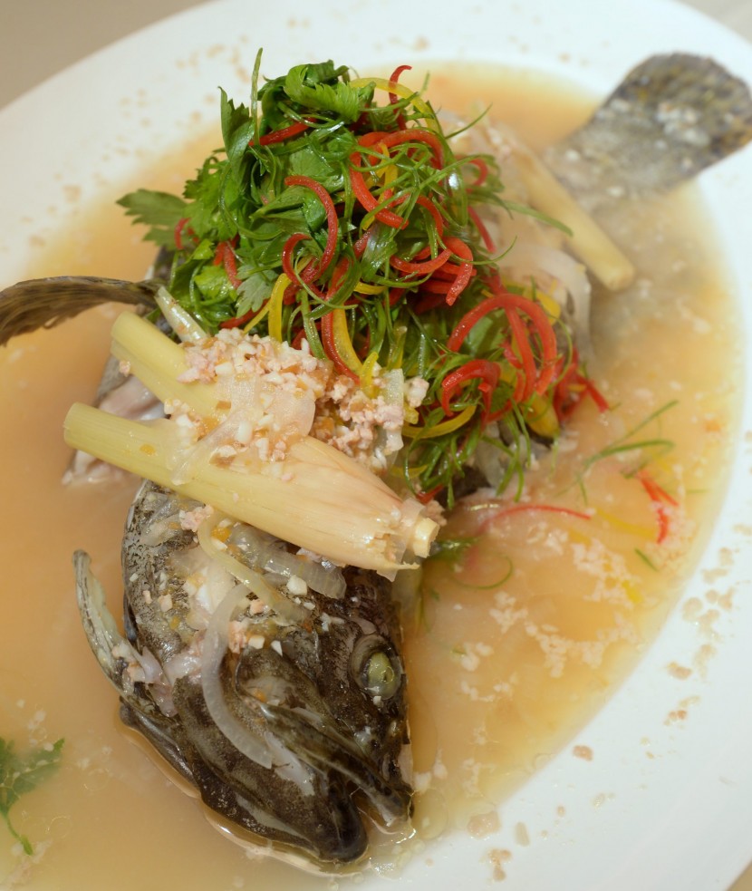  The Steamed Ocean Garoupa with Preserved Sour Plum and Lemongrass is enjoyable as this fish is fresh.