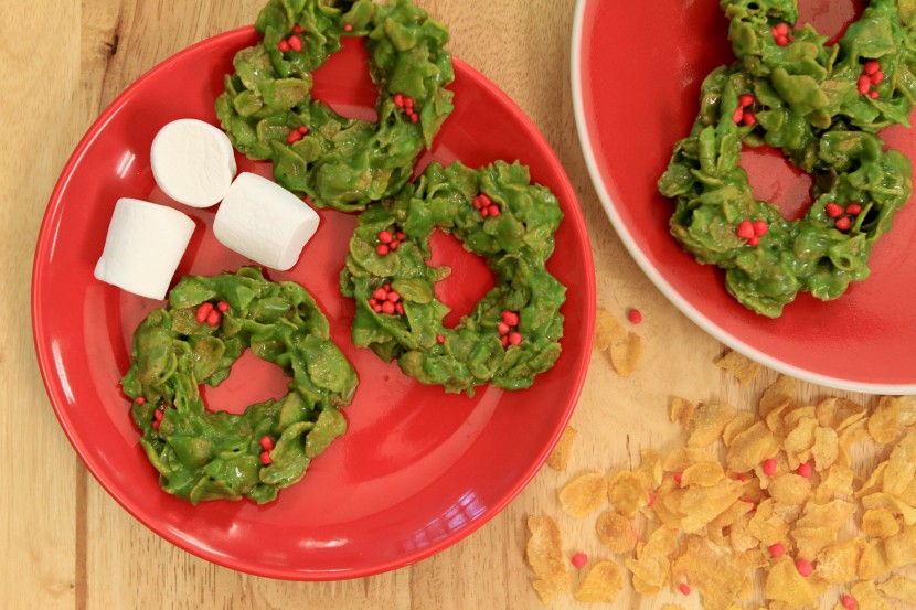 Christmas Cornflakes Wreath Cookies