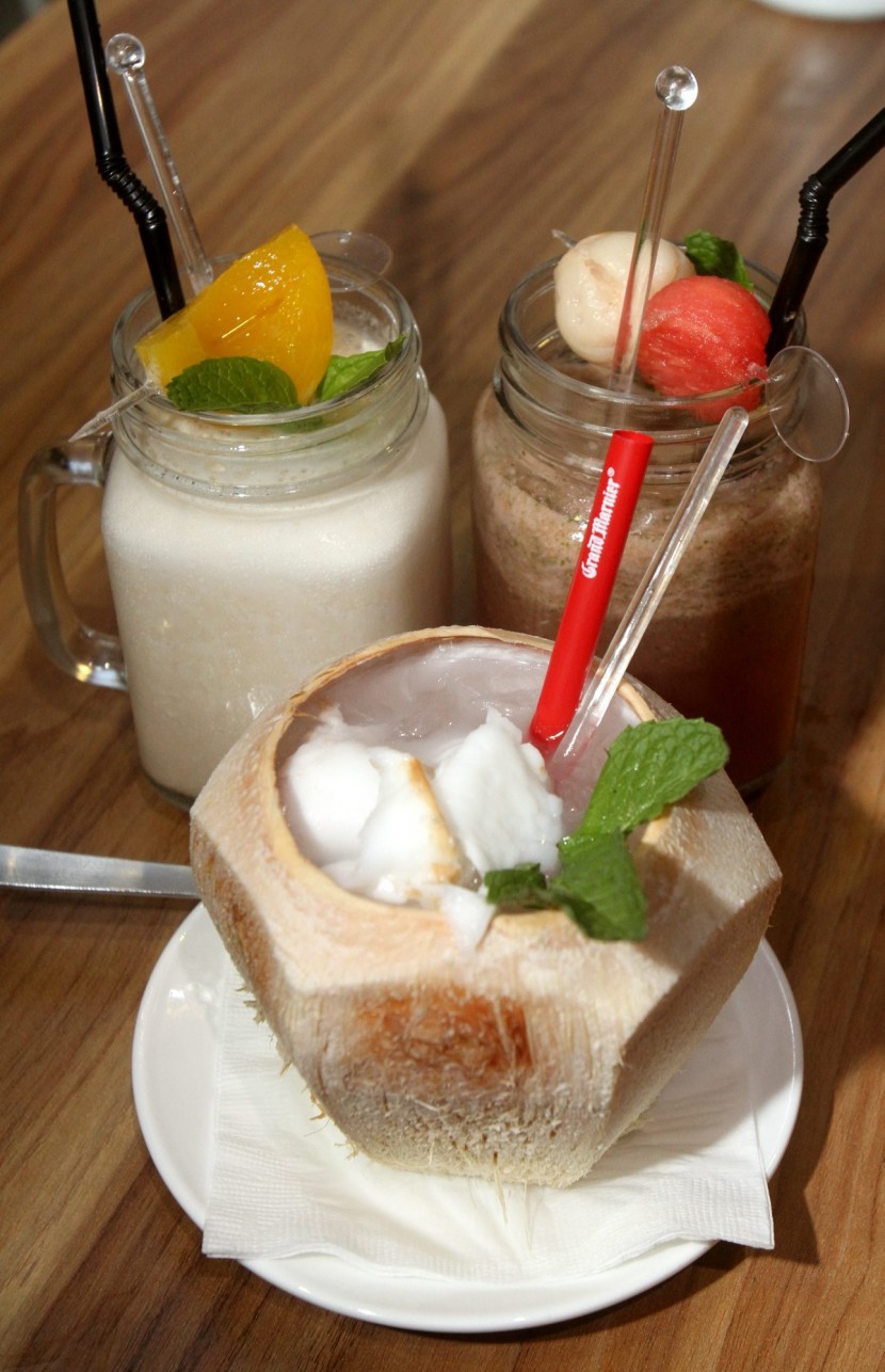 A variety of drinks, with and without alcohol, is also available.