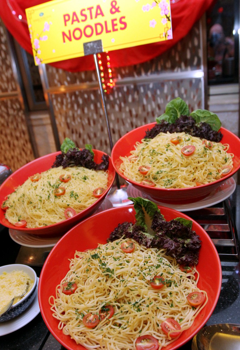 The various pasta noodles to choose from to go with their very own Asian Seafood Butter sauce. 