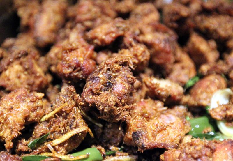 The Daging Masak Merah came in small cubes sizes making it easier to break apart when eating it.