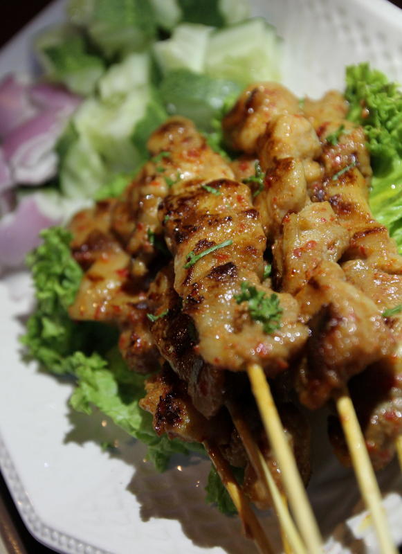 The chefs combined Malaysian and Balinese spices to make the Balinese Skewer where the meat is grilled and tender but isn’t too spicy.